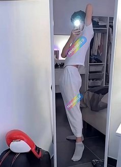 فهد - Male escort in Riyadh Photo 14 of 20