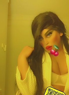 اموره ام العوده - Transsexual escort in Riyadh Photo 6 of 8