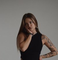 Марианна - puta in Dubai