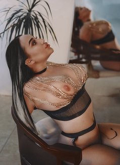 Sex goddess Chanel🫦 - puta in Dubai Photo 20 of 24