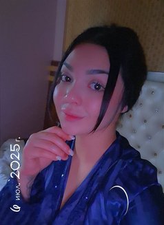 Kolkata Hottest Russian Escorts Full GEF - escort agency in Kolkata Photo 13 of 14