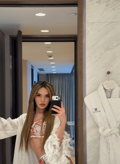 𝐀𝐑𝐈̇𝐀𝐍𝐍𝐀 TOP XXL - Transsexual escort in İstanbul Photo 10 of 22