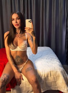 Камилла 🇷🇺 - Acompañante transexual in İstanbul Photo 2 of 13