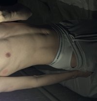 Сексбой - Male escort in Dubai