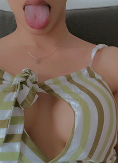 شيميل جي جي سي - Acompañantes transexual in Al Manama Photo 5 of 10