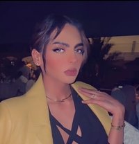 فجر - Transsexual escort in Riyadh Photo 10 of 10