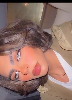 فجر - Transsexual escort in Riyadh Photo 8 of 10