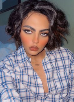 فجر - Acompañantes transexual in Riyadh Photo 2 of 4