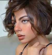 فجر - Transsexual escort in Riyadh Photo 3 of 4