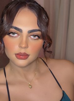 فجر - Transsexual escort in Riyadh Photo 5 of 5