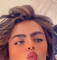 فجر - Transsexual escort in Riyadh