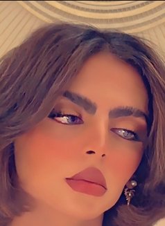 فجر - Transsexual escort in Riyadh Photo 5 of 8