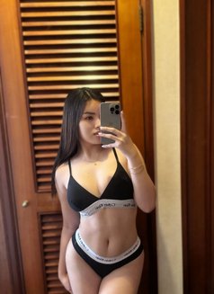 𝐙𝐢𝐚 ♡ - escort in Bangkok Photo 19 of 21