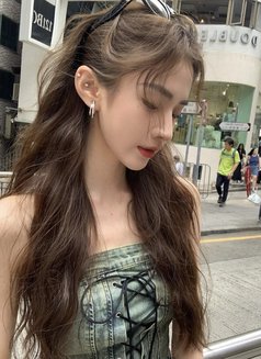こんにちは、探しています - puta in Taipei Photo 4 of 6