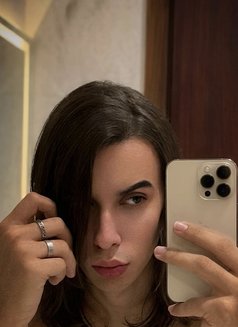 ππ²ππͺπ» - Male escort in Muscat Photo 1 of 16