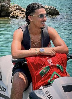 ππ²ππͺπ» - Male escort in Muscat Photo 8 of 16