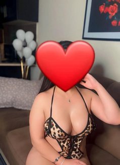 ايلين - puta in Ajmān Photo 1 of 4