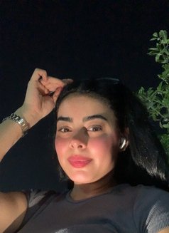 إميلي - escort in Dubai Photo 13 of 13