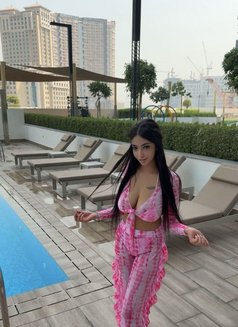 سهرات دبي - puta in Dubai Photo 2 of 6