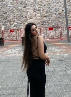 سهرات دبي - puta in Dubai Photo 4 of 6