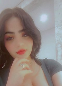Reem syria - escort in Dubai Photo 3 of 3