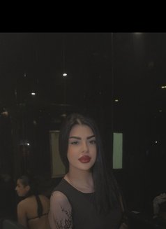 إيفا - escort in Dubai Photo 4 of 5