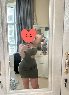 نور - escort in Dubai Photo 1 of 5