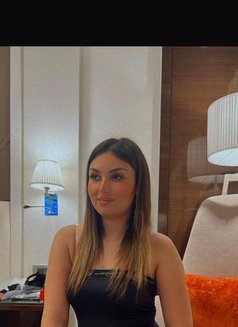 هالة - escort in Dubai Photo 5 of 12