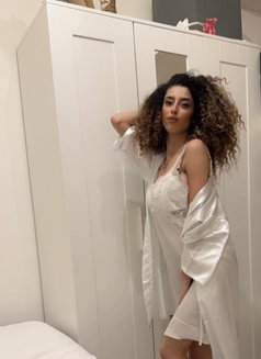 هالة - escort in Dubai Photo 6 of 12