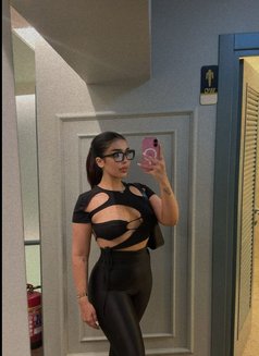 هالة - escort in Dubai Photo 11 of 12