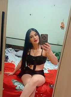 رهف - escort in Dubai Photo 1 of 1