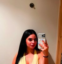 رهف - escort in Sharjah