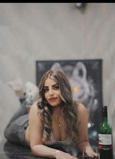 ميمي اربيل - puta in Erbil Photo 3 of 3