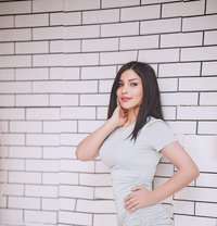 حلا حلا - puta in Erbil