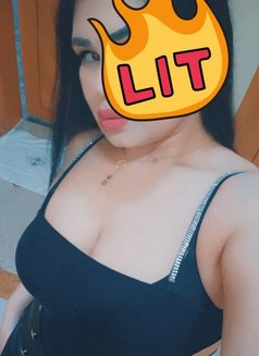 لولي - escort in Muscat Photo 7 of 7