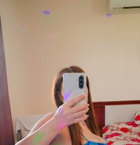بنت الشام - escort in Muscat