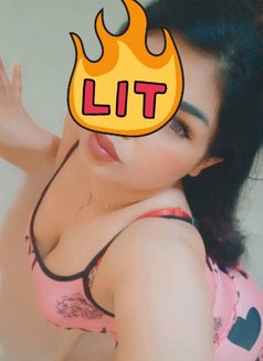 لولي - escort in Muscat Photo 5 of 7