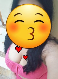 ياسمين الشام - escort in Muscat Photo 2 of 7