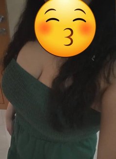 يارا - escort in Muscat Photo 4 of 11