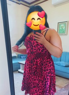 يارا - escort in Muscat Photo 7 of 11