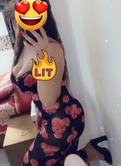 بنت الشام - escort in Muscat Photo 21 of 24