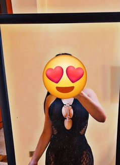 دلوعة مسقط - puta in Muscat Photo 3 of 9