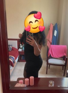 يارا - escort in Muscat Photo 5 of 9