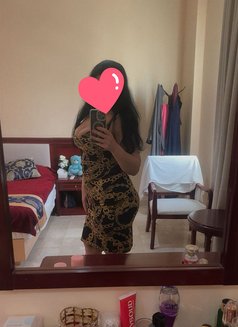 يارا - escort in Muscat Photo 9 of 9