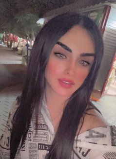 اريان السوري - Transsexual escort in Bangkok Photo 2 of 2