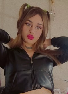 لولو كاتي - Agencia de acompañantes transexuales in Beirut Photo 12 of 16