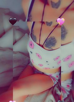 لولو كاتي - Agencia de acompañantes transexuales in Beirut Photo 16 of 16