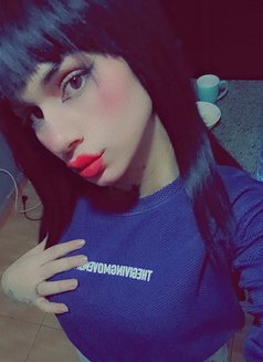 ليلو - Transsexual escort agency in Beirut Photo 7 of 26