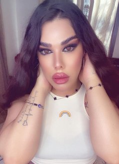 جونيلا - Acompañantes transexual in Beirut Photo 18 of 18