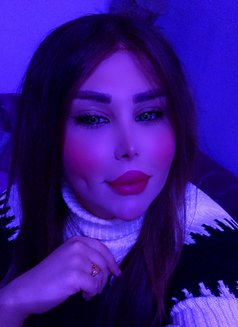 اليسار - Acompañantes transexual in Damascus Photo 6 of 6